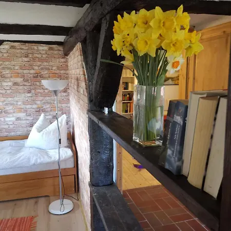 Gemuetliche Unterm Reetdach